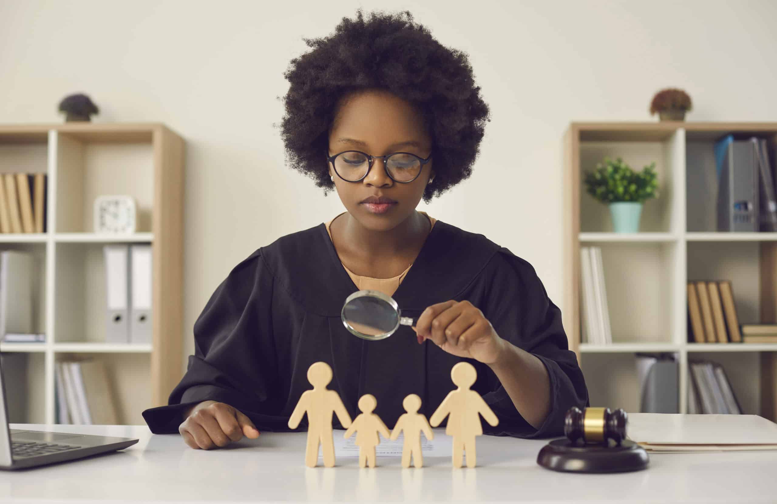 La protection des droits des enfants devant un juge
